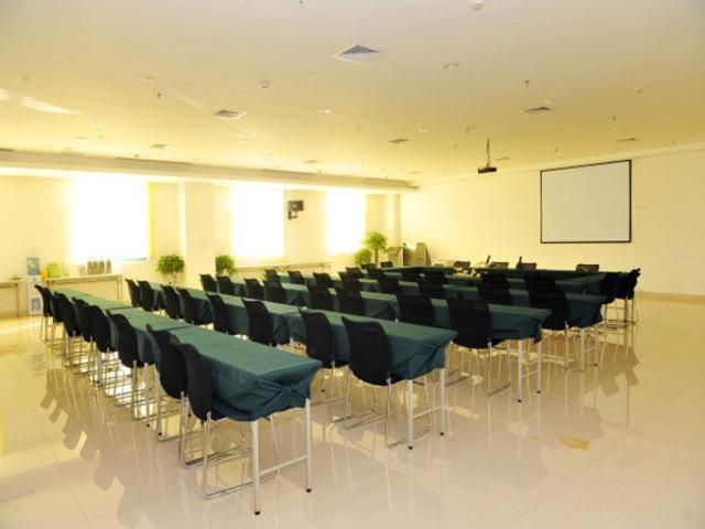 Jinjiang Inn Zhengzhou International Convention Center Jicheng  Extérieur photo